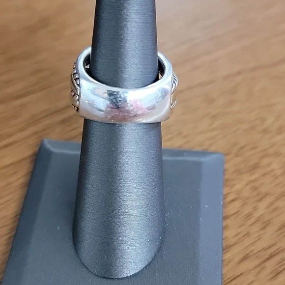 David Yurman Crossover Ring In Sterling Silver with 14k Yellow Gold - Picture 2 of 9